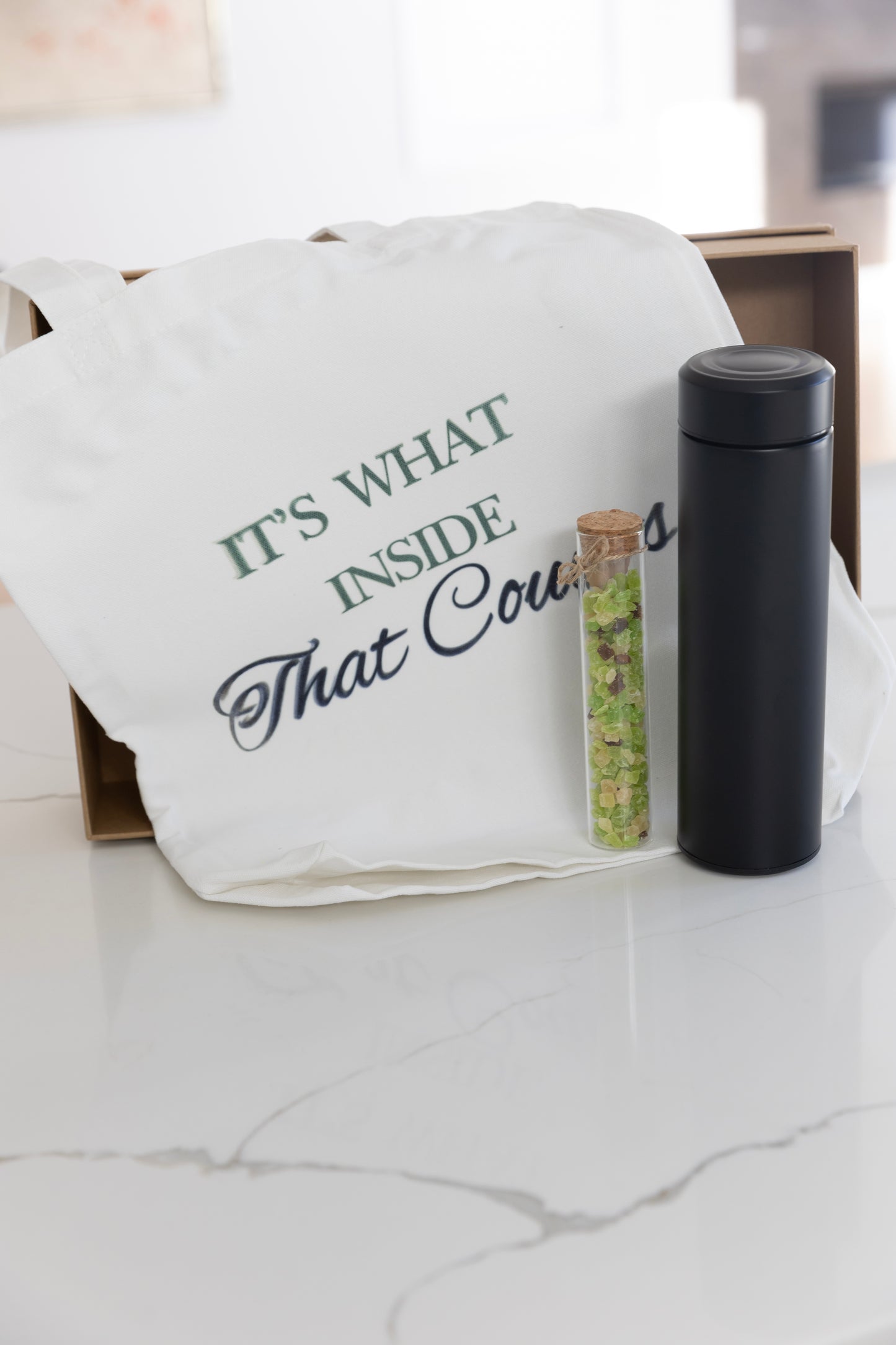 Holiday Essentials Gift Set – For Teachers, Employees & Friends