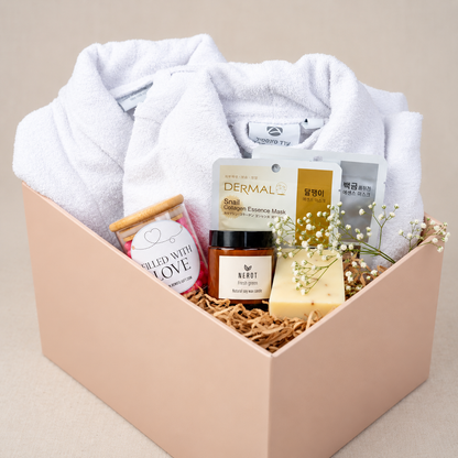 Lovebirds Box – Romantic Gift for Couples
